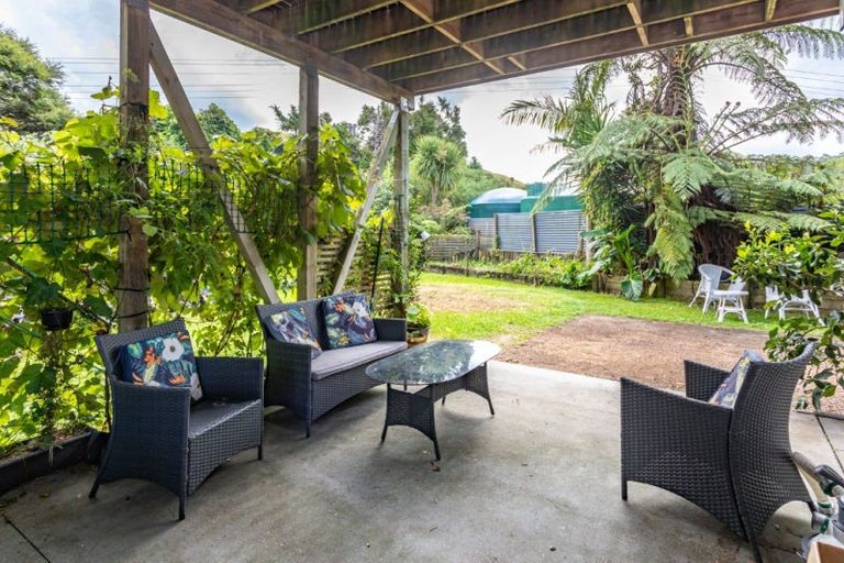 Photo of property in 3 Widdison Place, Whangamata, 3691