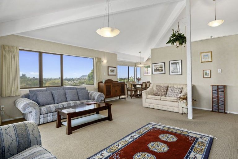 Photo of property in 9 Tekoah Place, Judea, Tauranga, 3110