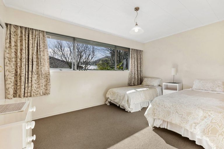 Photo of property in 23 Parkvale Road, Karori, Wellington, 6012