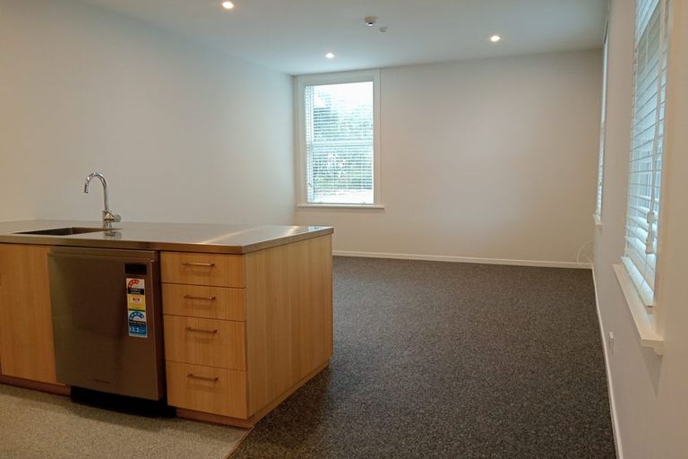 Photo of property in 1 Milne Terrace, Island Bay, Wellington, 6023