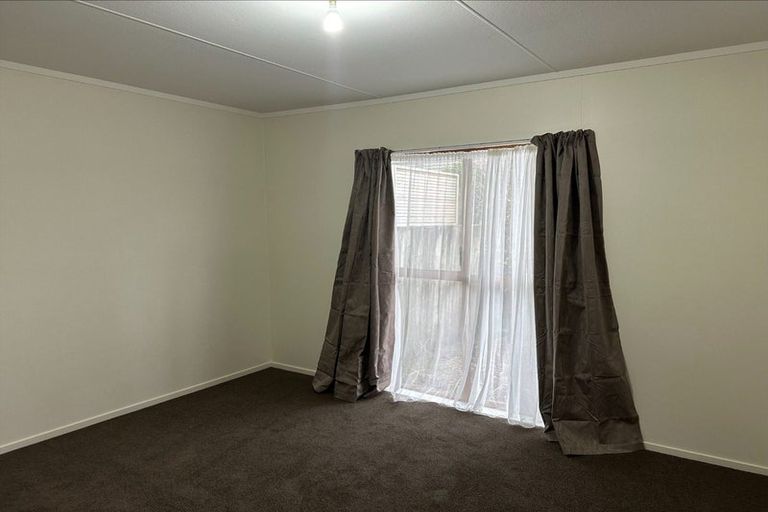 Photo of property in 29b Oriwa Street, Waikanae, 5036