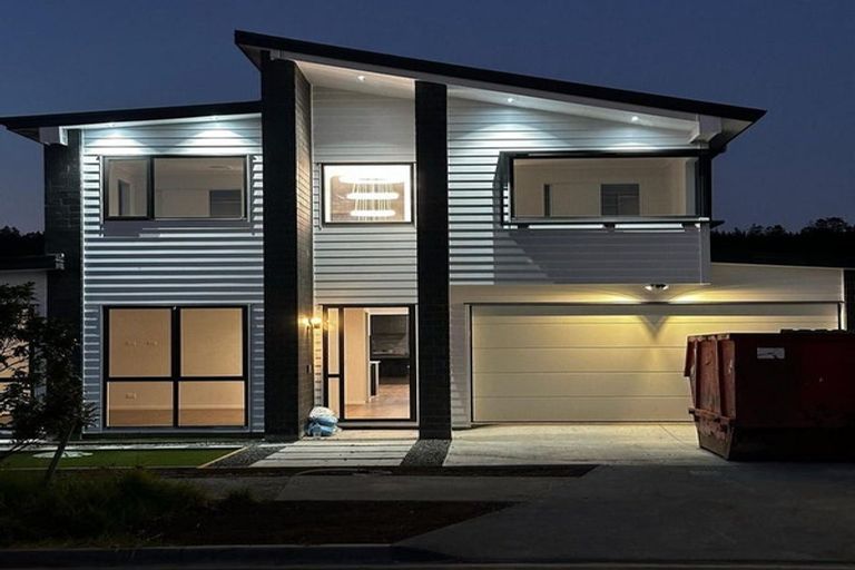 Photo of property in 27 Raymond Grace Avenue, Huapai, Kumeu, 0810