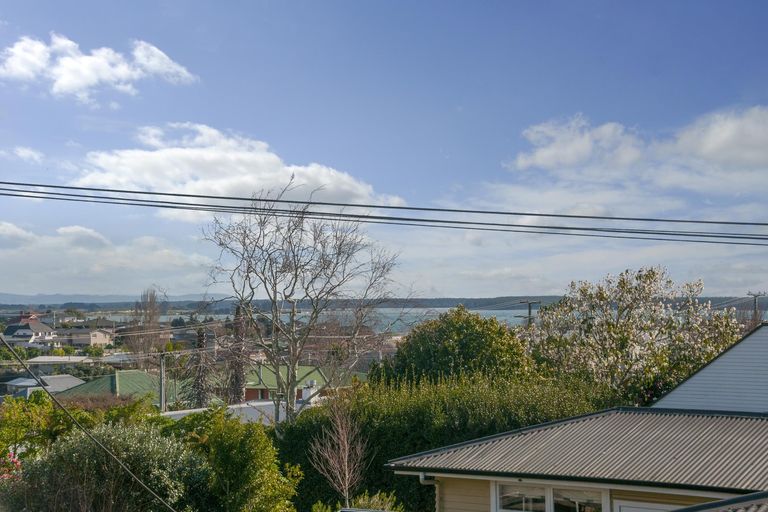 Photo of property in 3 Hunter Way, Otumoetai, Tauranga, 3110