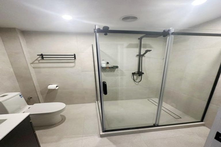 Photo of property in 48 Zita Maria Drive, Massey, Auckland, 0614