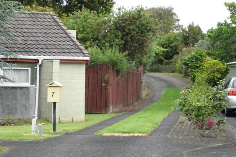 Photo of property in 7 Chipping Dale, Mangere Bridge, Auckland, 2022