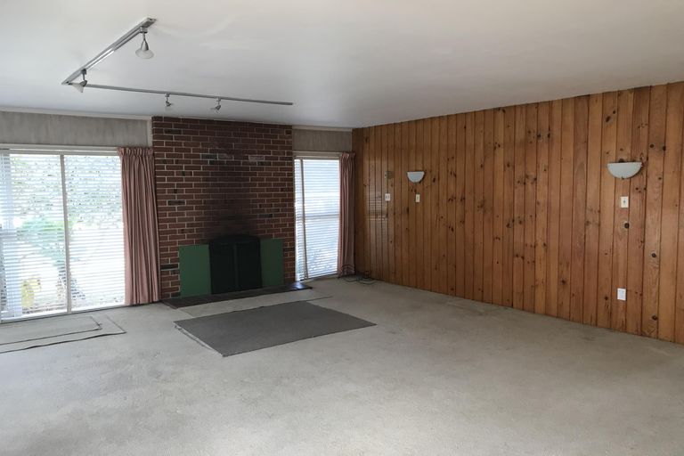 Photo of property in 20 Miles Avenue, Papatoetoe, Auckland, 2025