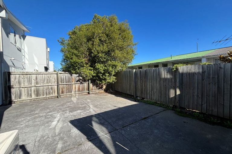 Photo of property in 30d Lyndon Street, Riccarton, Christchurch, 8041