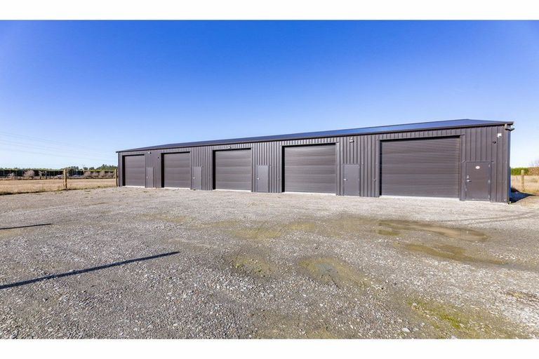 Photo of property in 1 Fernside Road, Flaxton, Rangiora, 7691