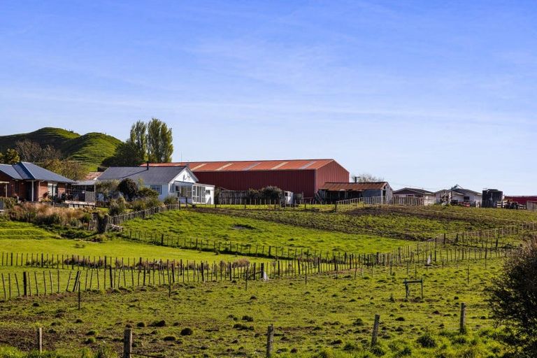 Photo of property in 847 East Road, Toko, Stratford, 4392