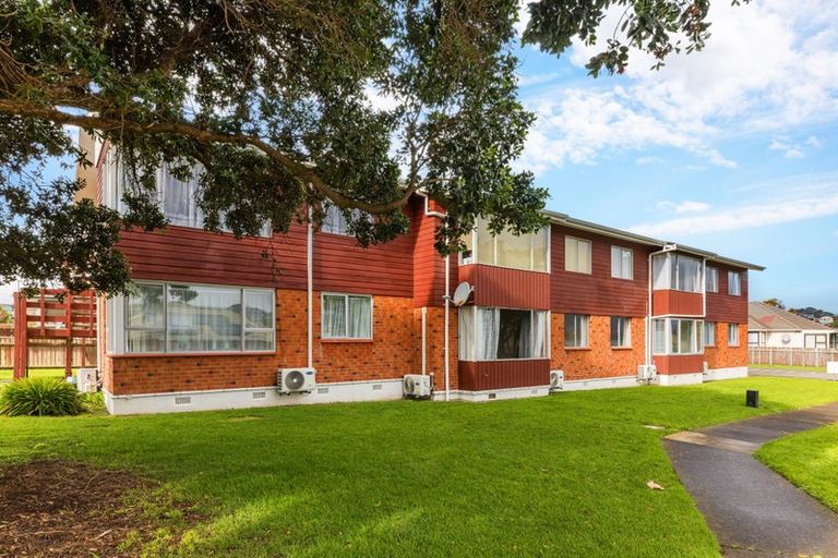 Photo of property in 1 Mana Avenue, Titahi Bay, Porirua, 5022