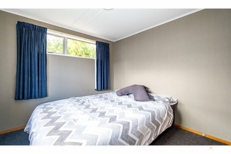 Photo of property in 24 Paul Street, Waimate, 7924