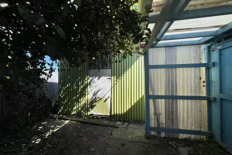 Photo of property in 11 Vimy Place, Mangere, Auckland, 2022