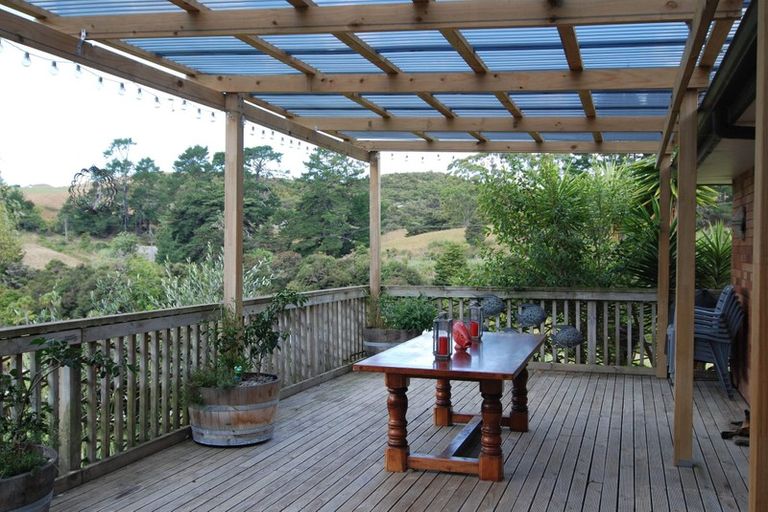 Photo of property in 75a Mick Dillon Road, Tahekeroa, Kaukapakapa, 0873