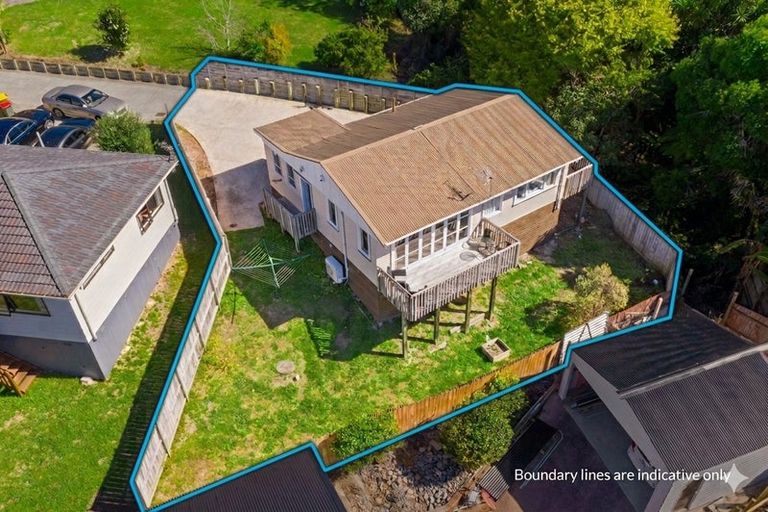 Photo of property in 64 Colwill Road, Massey, Auckland, 0614