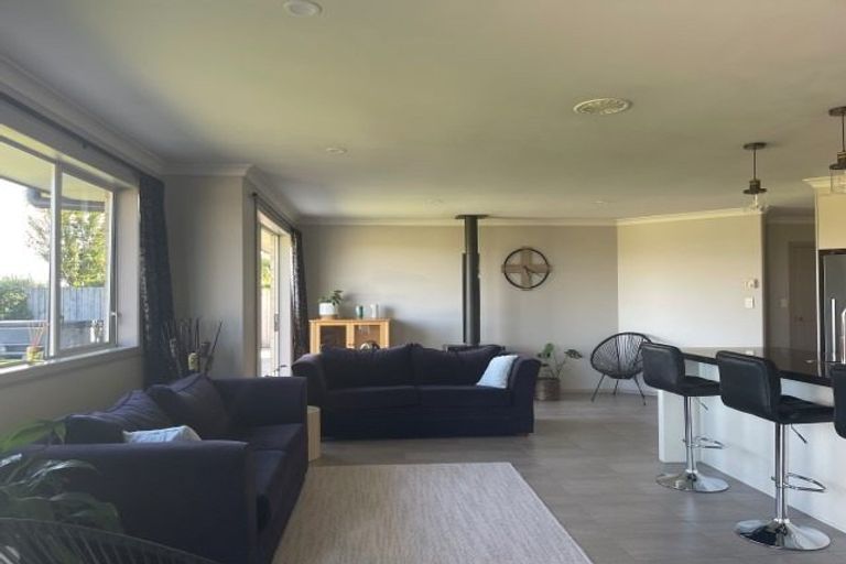 Photo of property in 36 Kereru Place, Pyes Pa, Tauranga, 3112