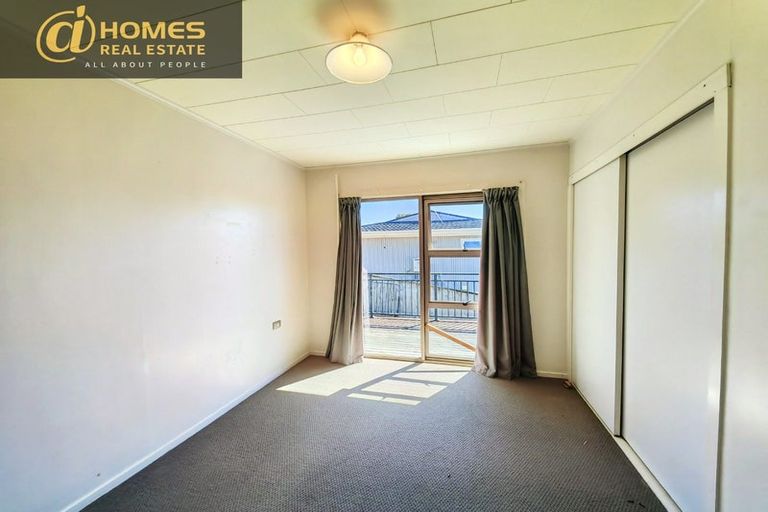 Photo of property in 4 Lynngate Place, Hillcrest, Auckland, 0627