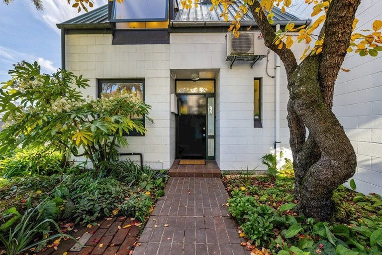 Photo of property in 4/12 Shrewsbury Street, Merivale, Christchurch, 8014