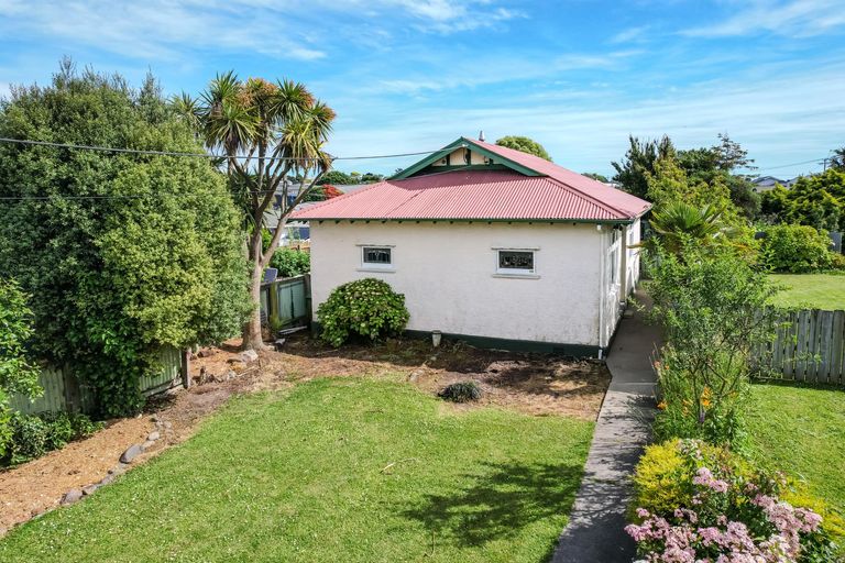Photo of property in 14 Test Street, South Hill, Oamaru, 9400