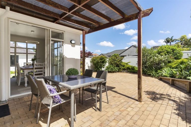 Photo of property in 5 Kentia Way, Somerville, Auckland, 2014