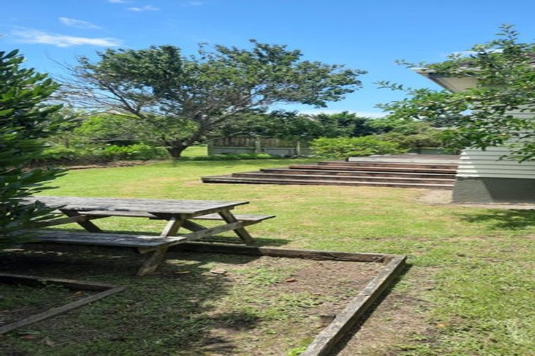 Photo of property in 214 Waitaha Road, Welcome Bay, Tauranga, 3112