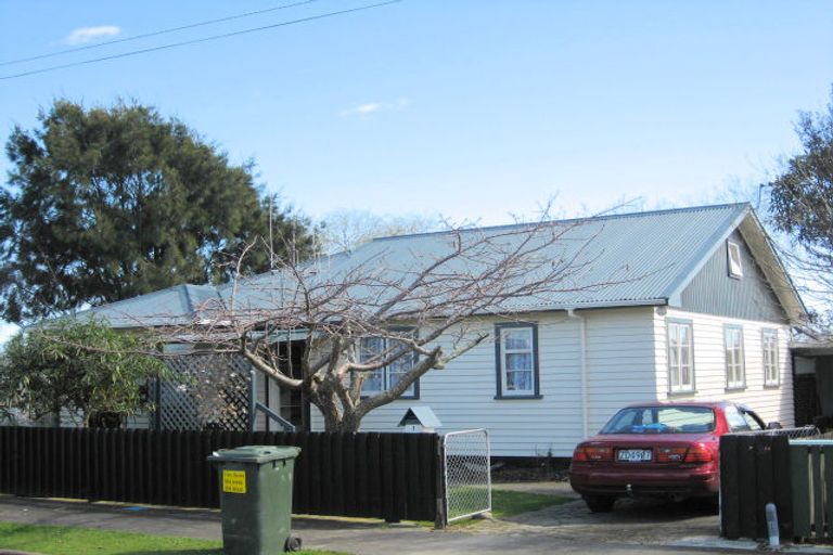 Photo of property in 1 Bowen Street, Levin, 5510
