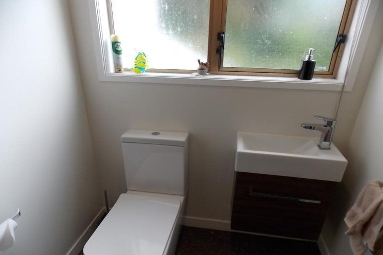 Photo of property in 358b Karori Road, Karori, Wellington, 6012