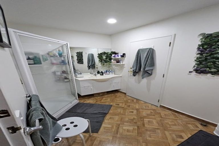 Photo of property in Courtenay Apartments, 603/120 Courtenay Place, Te Aro, Wellington, 6011