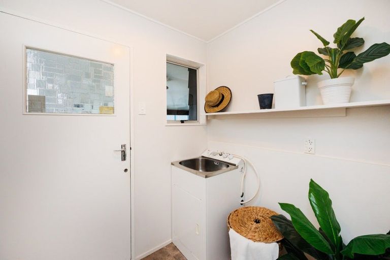 Photo of property in 11a Apollo Parade, Milson, Palmerston North, 4414