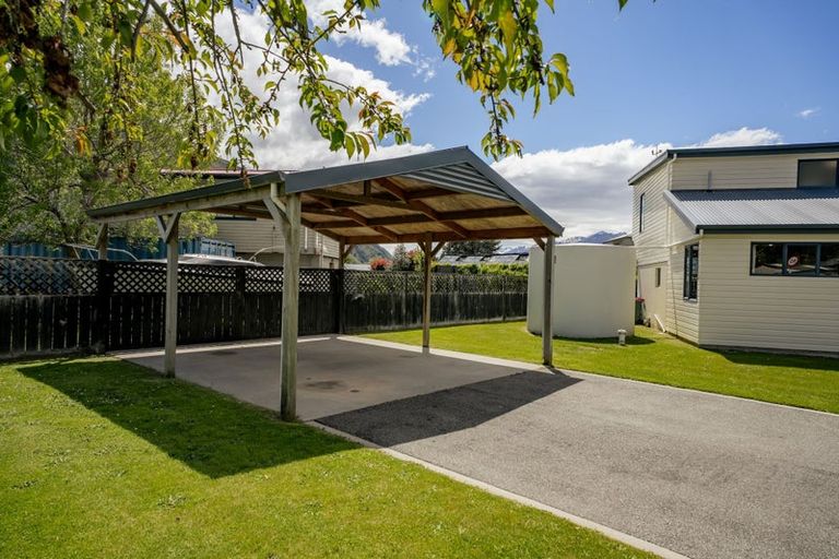 Photo of property in 17 Kent Street, Kingston, Athol, 9793