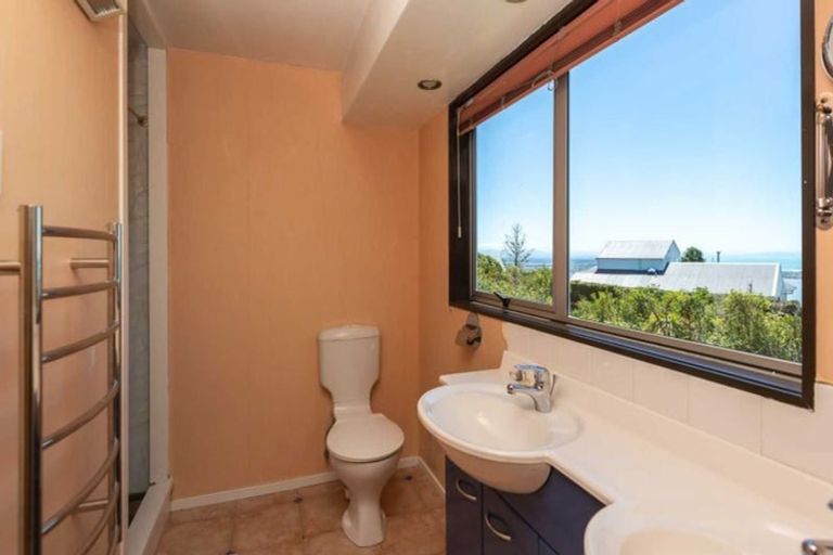 Photo of property in 237 Major Hornbrook Road, Mount Pleasant, Christchurch, 8081