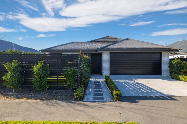 Photo of property in 129 Georgina Street, Marshland, Christchurch, 8083