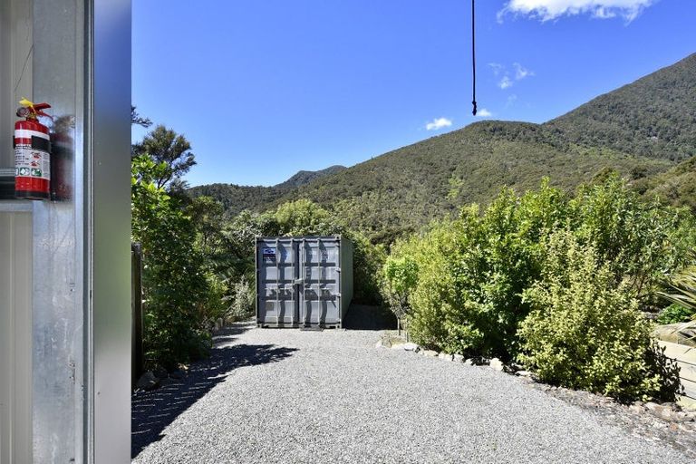 Photo of property in 51 Old Mill Road, Okiwi Bay, French Pass, 7193