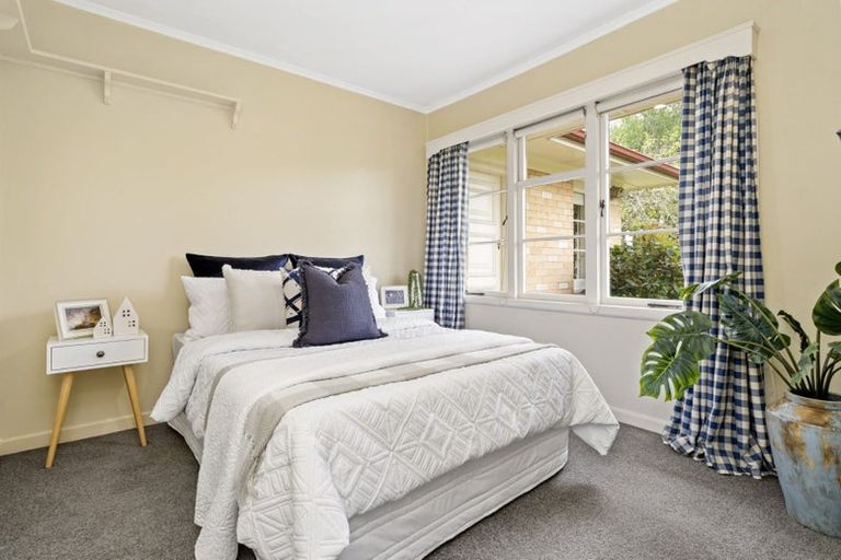 Photo of property in 141 Victoria Street, Cambridge, 3434