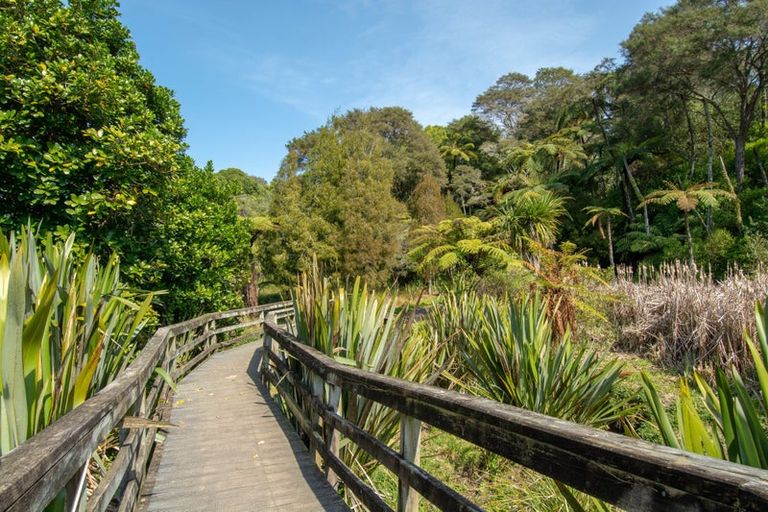 Photo of property in 25 Riverstone Drive, Welcome Bay, Tauranga, 3112