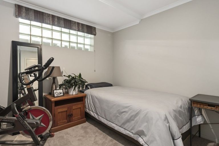 Photo of property in Paramount Apartments, 25/281 Maunganui Road, Mount Maunganui, 3116
