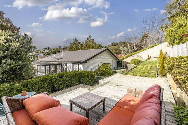 Photo of property in 14 Valley Road, Cashmere, Christchurch, 8022