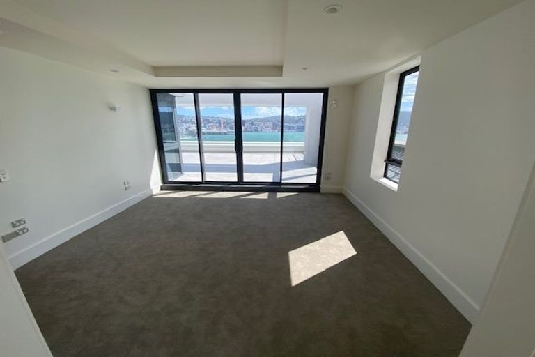 Photo of property in 5/308 Oriental Parade, Oriental Bay, Wellington, 6011