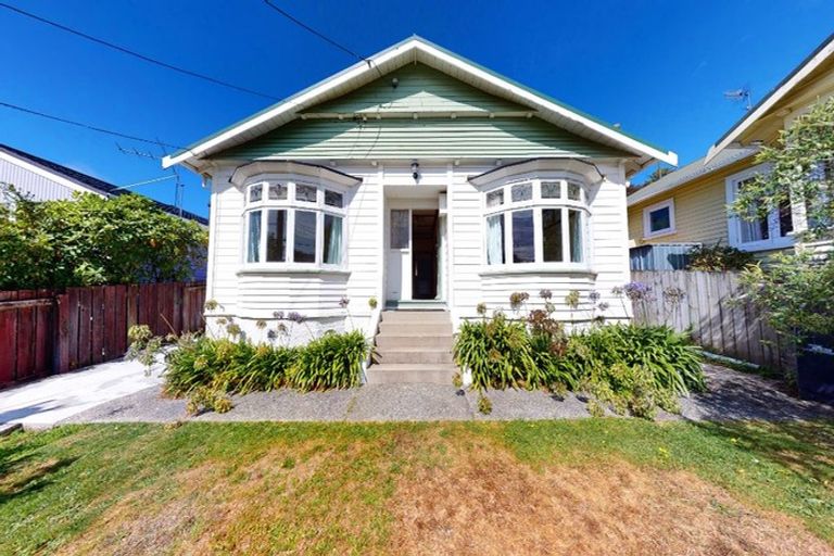 Photo of property in 375 Karori Road, Karori, Wellington, 6012