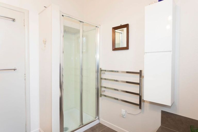 Photo of property in 40 Queen Street, Dannevirke, 4930