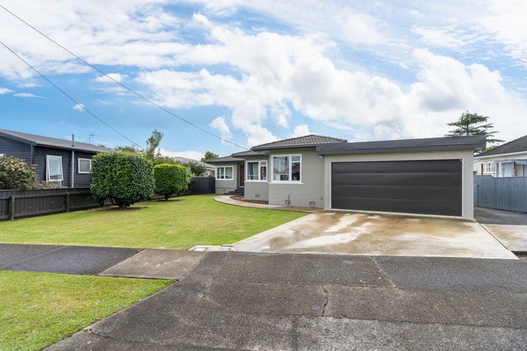 Photo of property in 31 Roosevelt Street, Levin, 5510