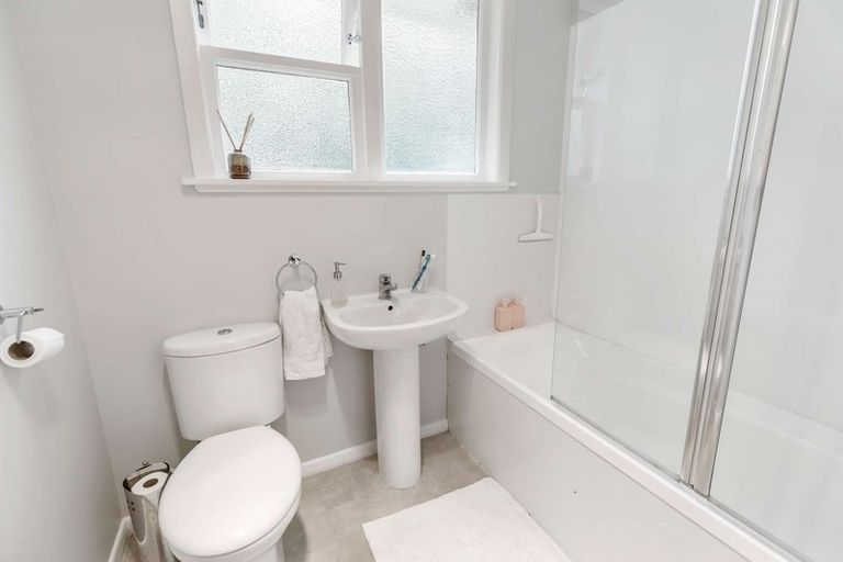 Photo of property in 35 Alverstoke Road, Parkvale, Tauranga, 3112