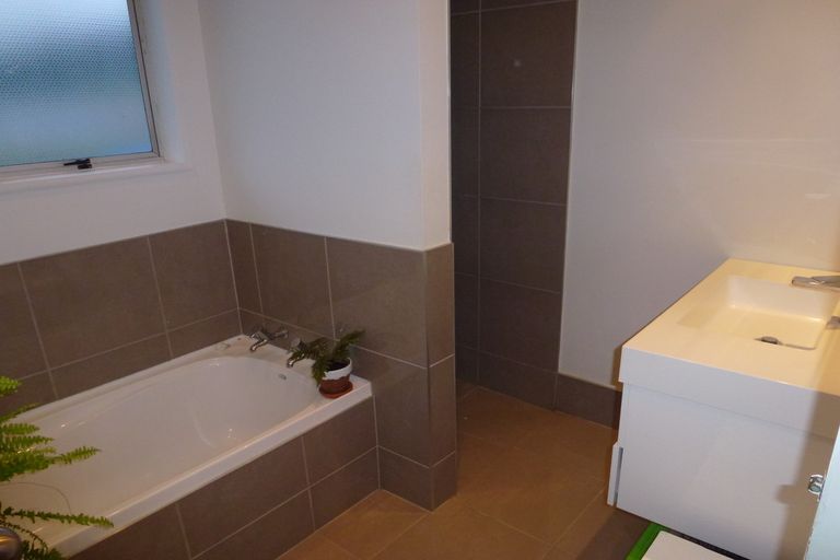 Photo of property in 73 Ashworth Street, Alexandra, 9320