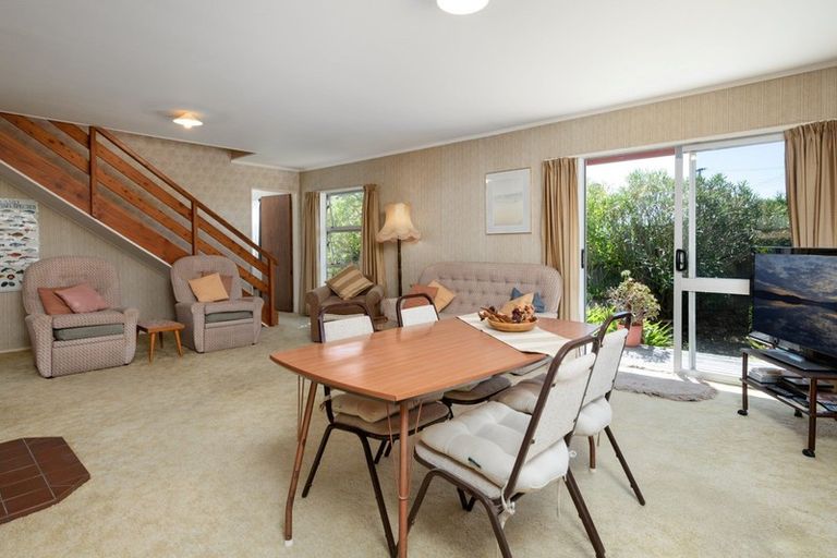 Photo of property in 60 Motiti Road, Papamoa Beach, Papamoa, 3118