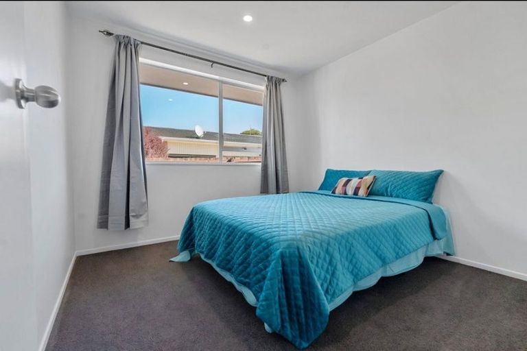 Photo of property in 1/39 Chipping Lane, Redwood, Christchurch, 8051