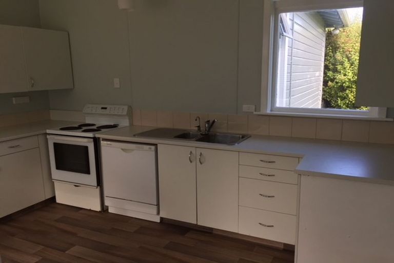 Photo of property in 21 Don Street, Oamaru North, Oamaru, 9400