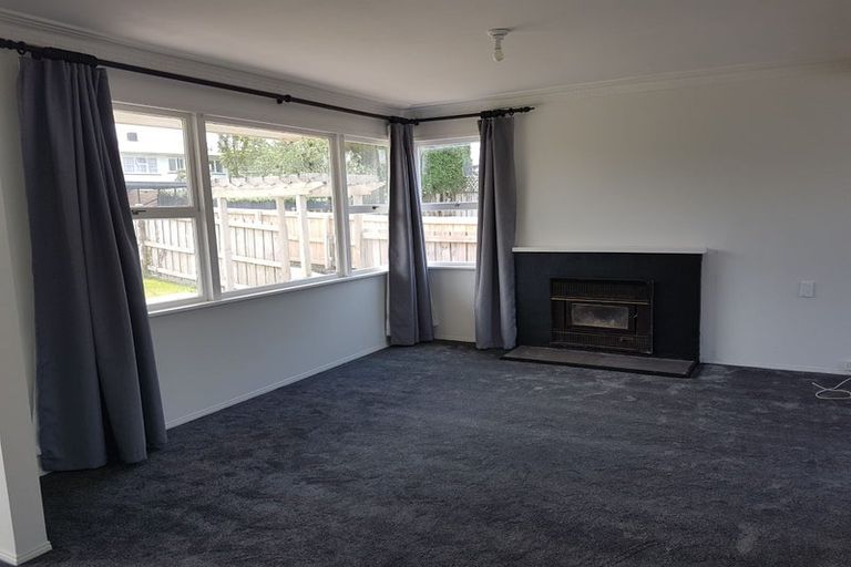 Photo of property in 2/15 Tasman Drive, Opaheke, Papakura, 2113