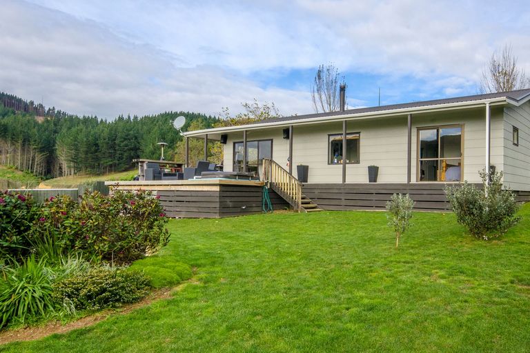 Photo of property in 199a Pond Road, Raglan, 3295