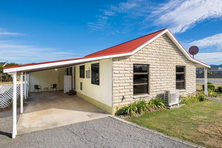 Photo of property in 1 Kowhai Drive, Renwick, 7204