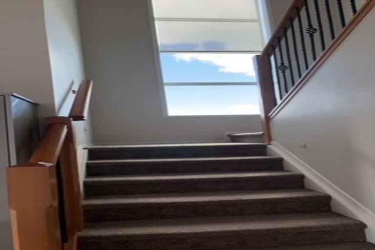 Photo of property in 7 Dunkineely Road, Flat Bush, Auckland, 2019