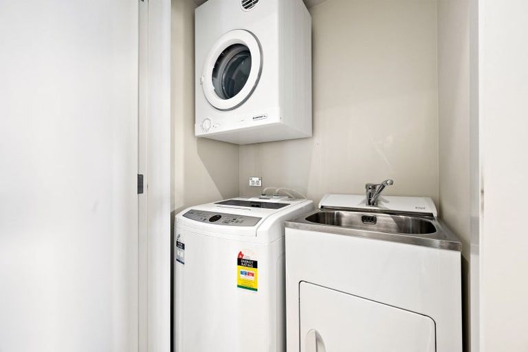 Photo of property in Republic2, 5b/11 Tennyson Street, Te Aro, Wellington, 6011